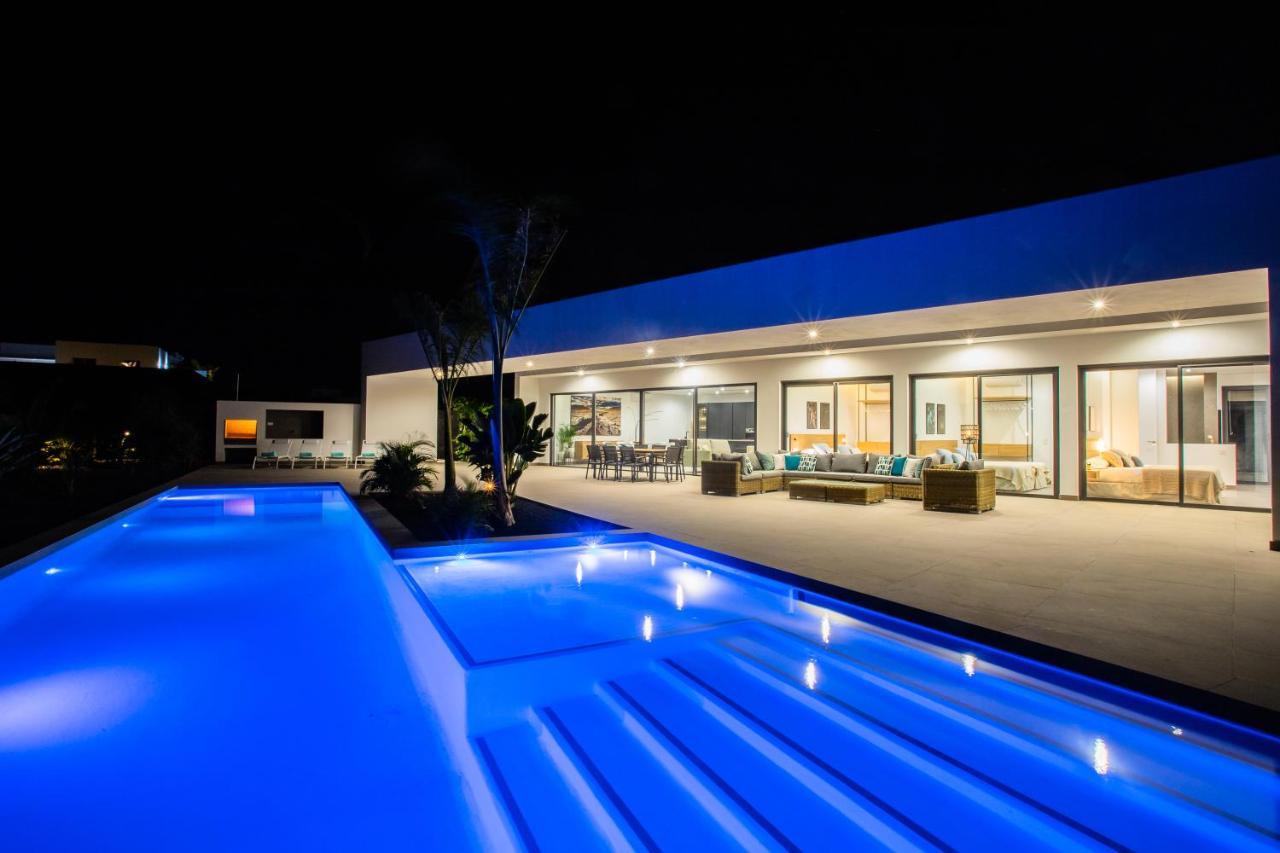 Villa Macan Teguise  Exteriör bild