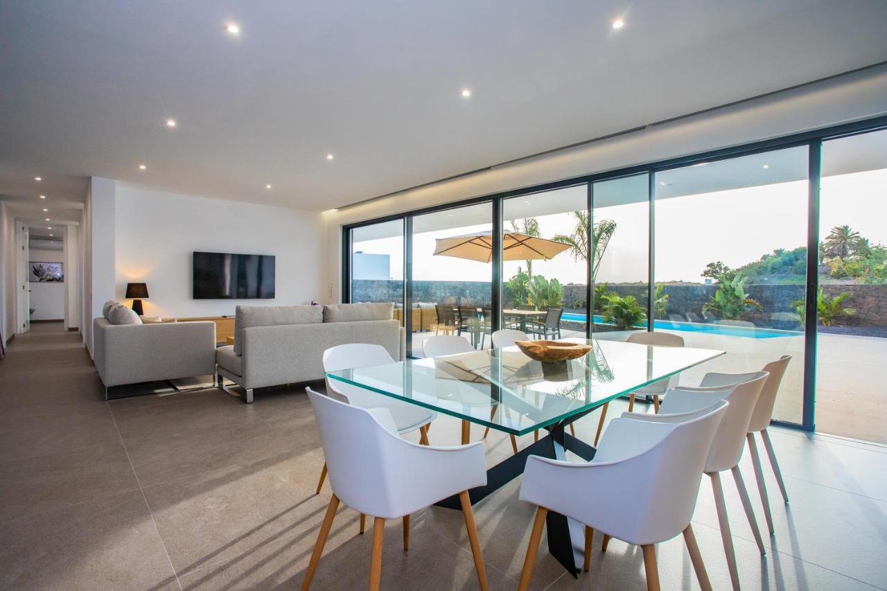 Villa Macan Teguise  Exteriör bild